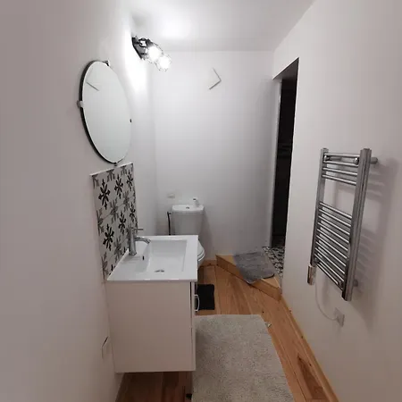 Le De Melly Bélesta